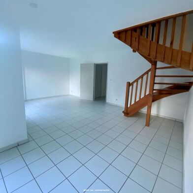 Maison 4 pièces 980 €