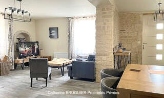 Maison 10 Pièces 220 m² à vendre à La Ronde (17170)