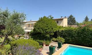 Maison 7 Pièces 166 m² à vendre à Uzès (30700)