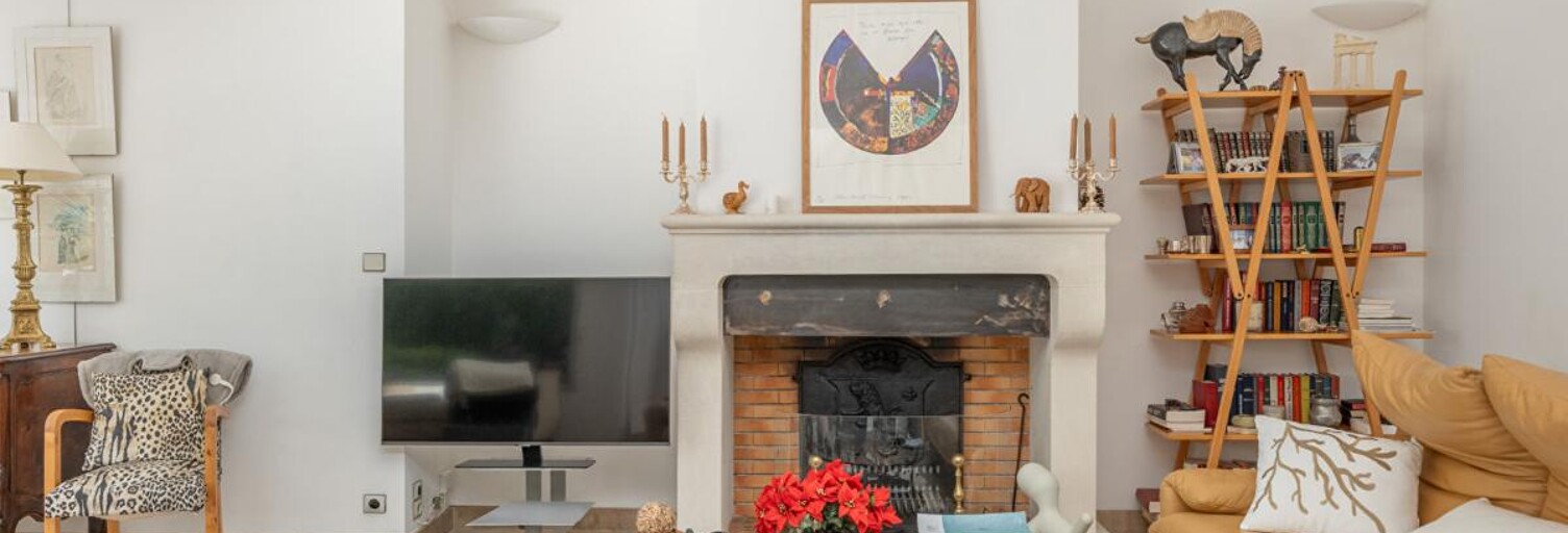 Maison 5 Pièces 182 m² à vendre à Nîmes (30900)