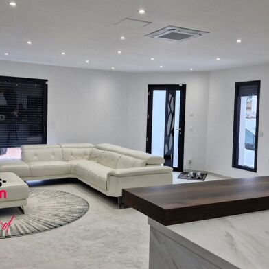 Maison 4 pièces 365000 €