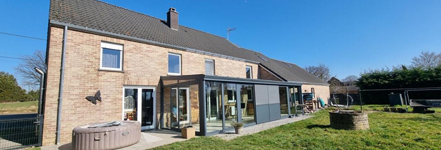 Maison 8 Pièces 202 m² à vendre à Neuville-lez-Beaulieu (08380)