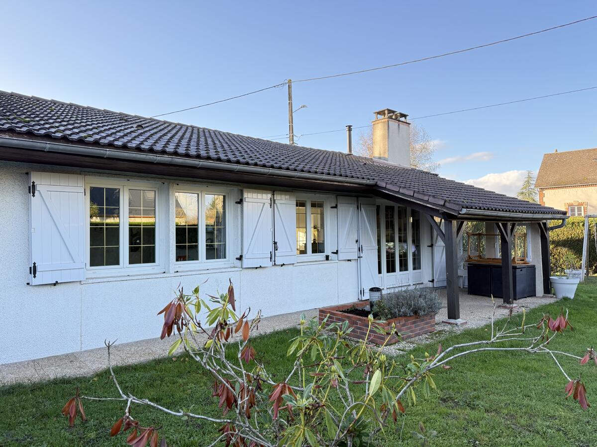 Villa / Maison  T6 à vendre Rebréchien 45470