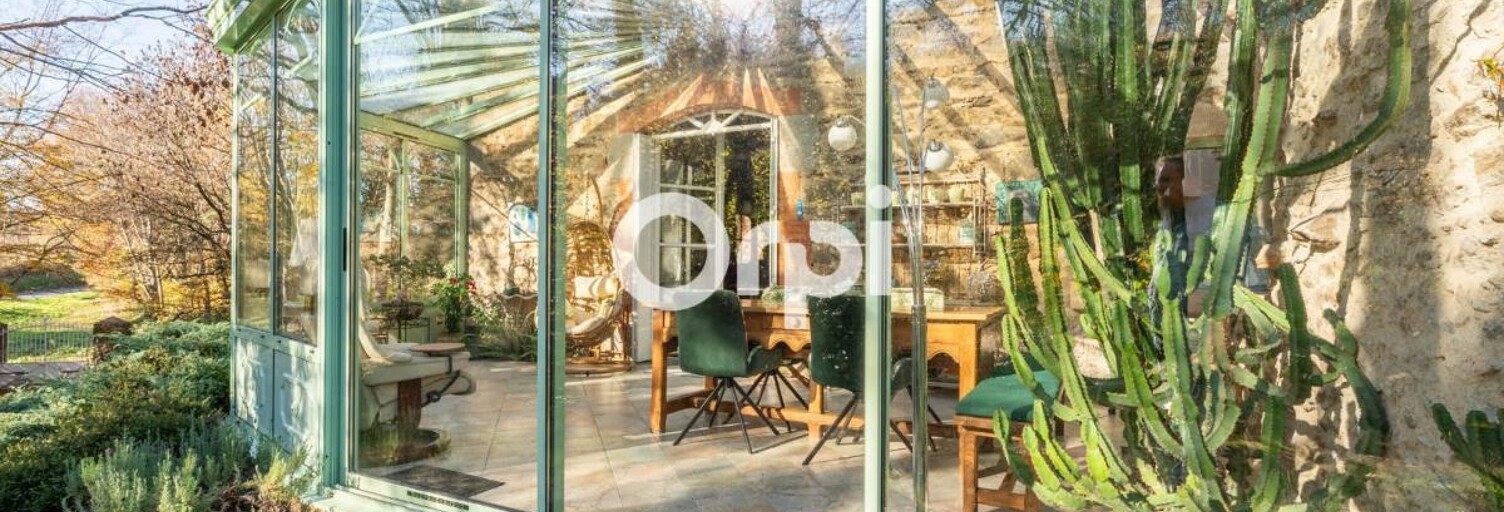 Maison 5 Pièces 237 m² à vendre à Saint-Martin-en-Haut (69850)