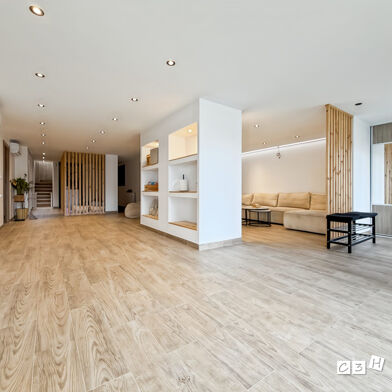 Appartement 4 pièces 278000 €