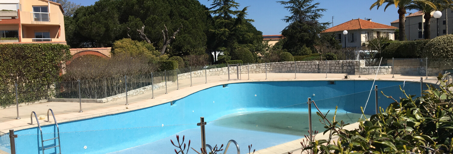 Appartement 1 Pièce 30 m² à louer à Antibes (06600)