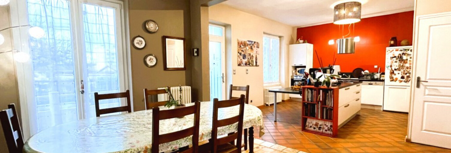 Maison 5 Pièces 141 m² à vendre à Péronnas (01960)