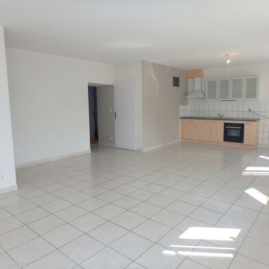 Appartement 3 pièces 620 €