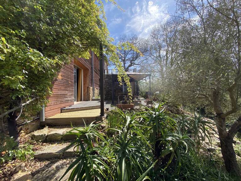 Bel ensemble immobilier , 2 maisons avec belle vue dominante — photo 1