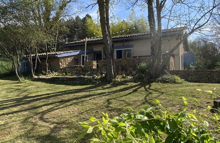 Bel ensemble immobilier , 2 maisons avec belle vue dominante — photo 2