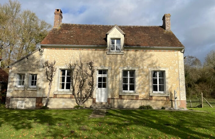 Cour maugis sur Huisne, vielle maison percheronnes avec dépe — photo 2