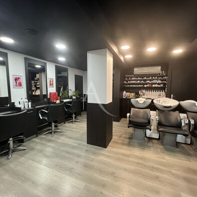 Commerce  112350 €