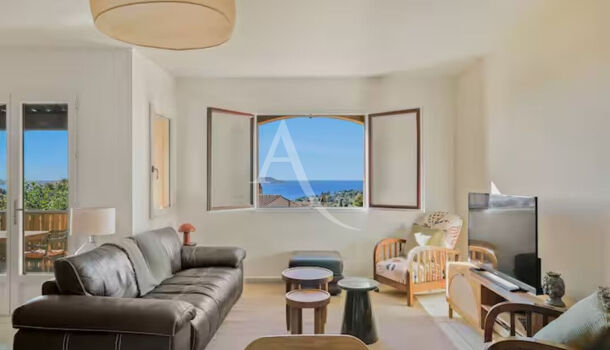 Appartement 3 pièces  à louer Carqueiranne 83320