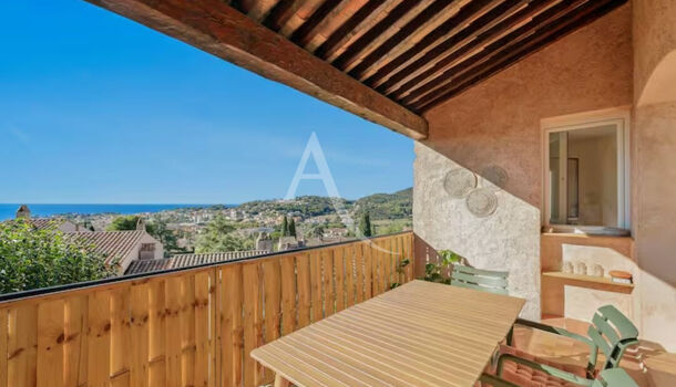 Appartement 3 pièces  à louer Carqueiranne 83320