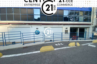 Commerce  220000 €