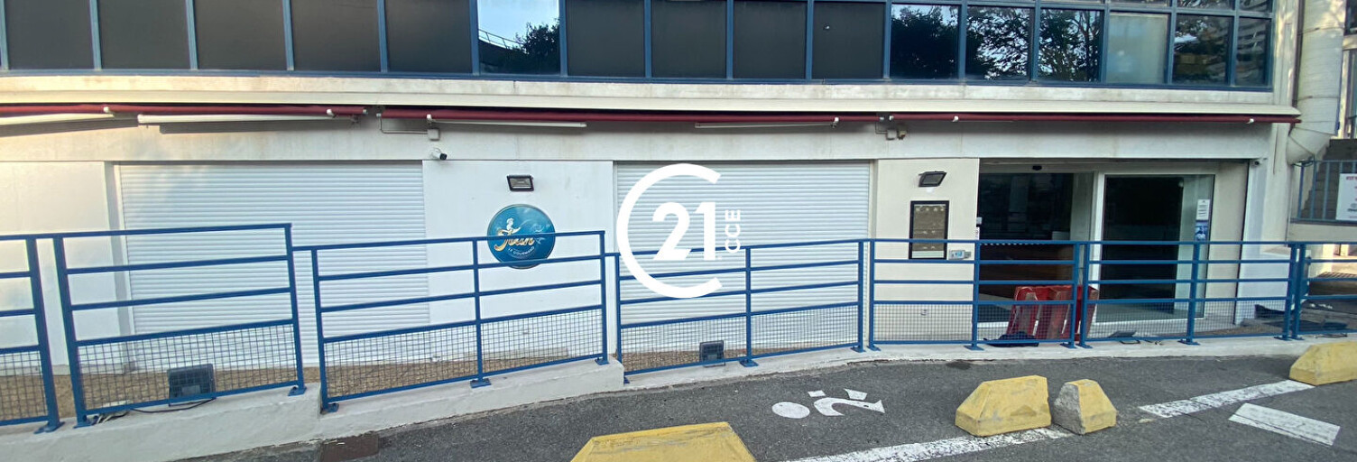 Commerce  230 m² à vendre à Villeneuve-Loubet (06270)