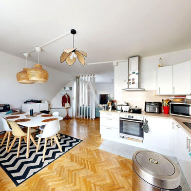 Appartement 5 pièces 369250 €