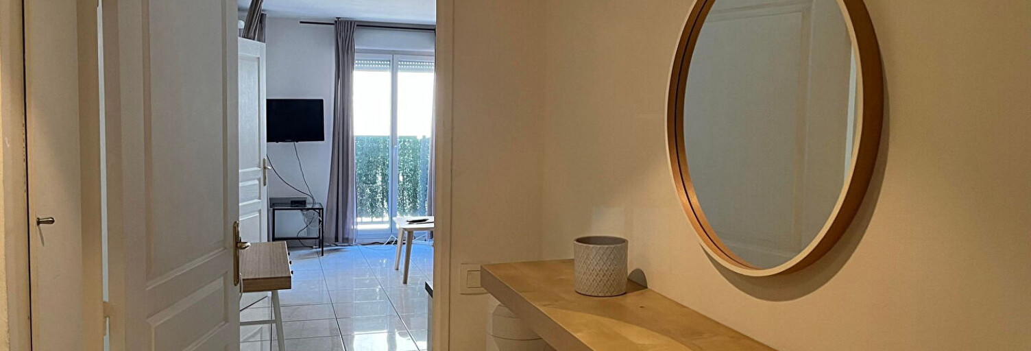 Appartement 2 Pièces 43 m² à louer à Villeurbanne (69100)