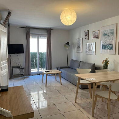 Appartement 2 pièces 928 €