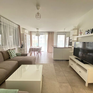 Appartement 4 pièces 1440 €