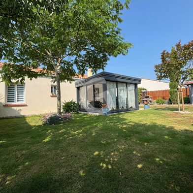 Maison 4 pièces 300000 €