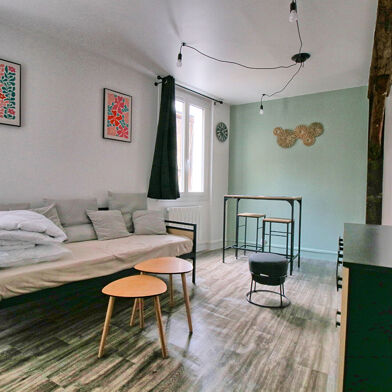 Appartement 1 pièces 650 €