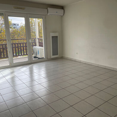 Appartement 3 pièces 252500 €
