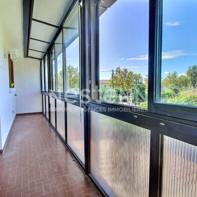 Appartement 4 pièces 240000 €