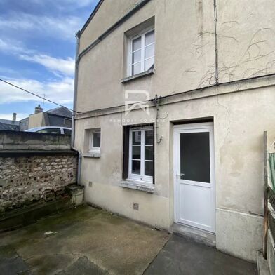 Immeuble  185000 €