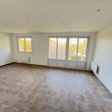 Appartement 3 pièces 920 €