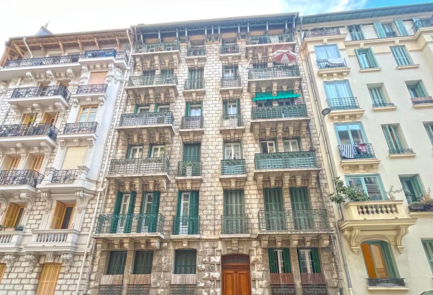 SOUS COMPROMIS DE VENTE -- LIBERATION - 2P 42m² - 4ème étage san — photo 1