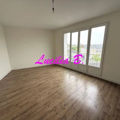 Appartement 1 pièces 465 €