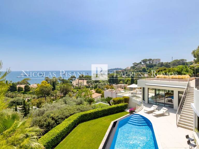 EMPLACEMENT D'EXCEPTION – VUE PANORAMIQUE MER - VILLA CONTEMPORA — photo 1