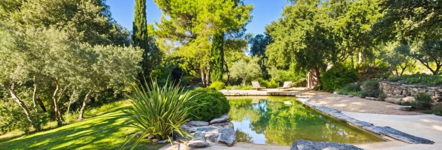 Maison 5 Pièces 155 m² à vendre à Cheval-Blanc (84460)