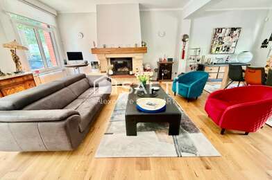 Maison 8 pièces 470000 €