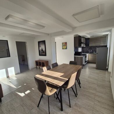 Appartement 4 pièces 172000 €