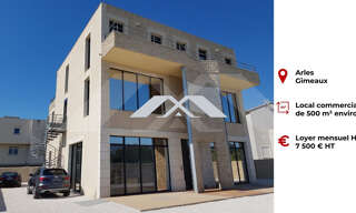 Commerce  500 m² à louer à Arles (13200)