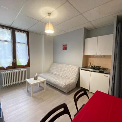 Appartement 1 pièces 450 €