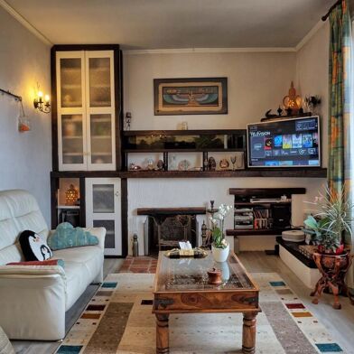 Appartement 6 pièces 210000 €