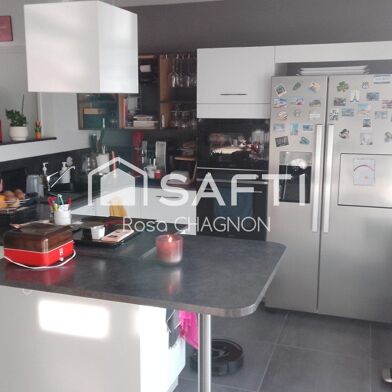 Maison 5 pièces 433333 €