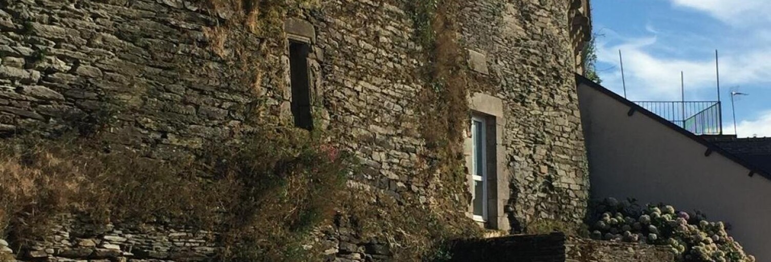 Immeuble  112 m² à vendre à Ploërmel (56800)