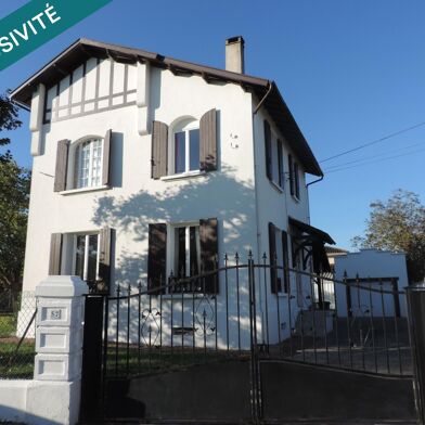 Maison 6 pièces 220000 €