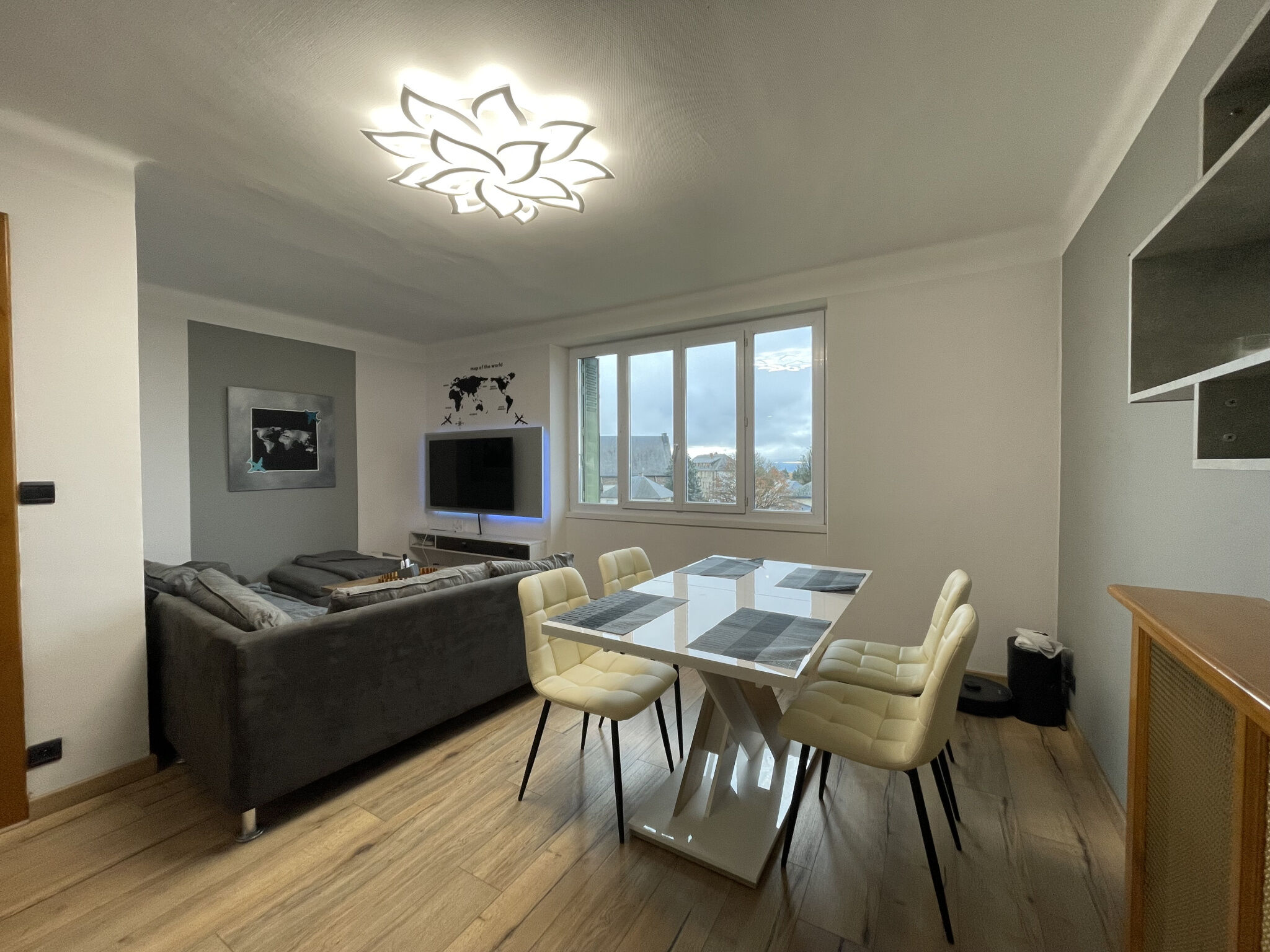 Appartement  T4 à louer Baraqueville 12160