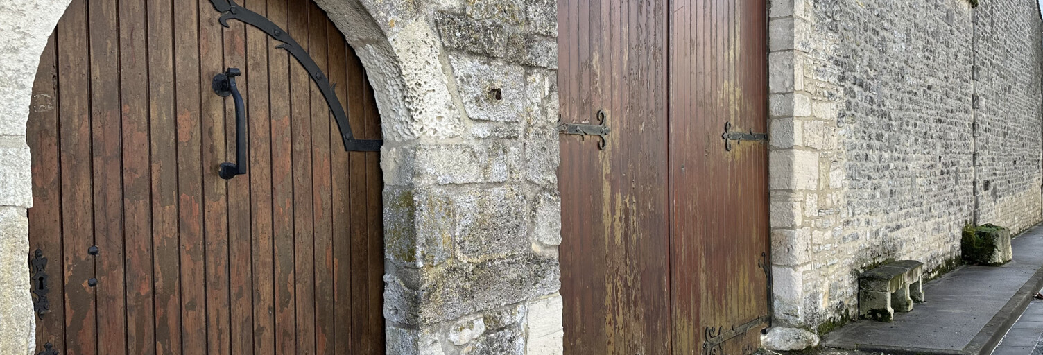 Maison 6 Pièces 200 m² à vendre à Beauvais-sur-Matha (17490)