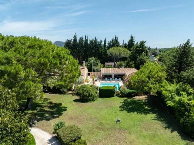 Propriété familiale Alpilles Sud — photo du bien
