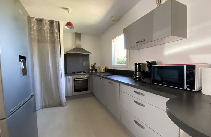 Maison de plain-pied récente, alliant confort et douceur de vivre — photo 5