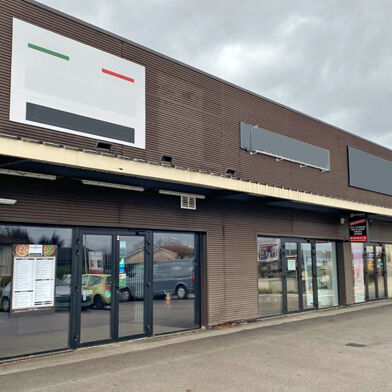 Commerce  540000 €