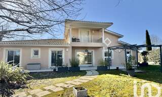 Maison 6 Pièces 186 m² à vendre à Saint-Médard-d'Eyrans (33650)