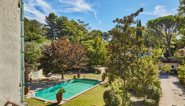 Villa / Maison 10 pièces  à vendre Venelles 13770