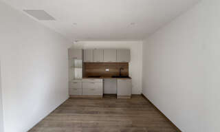 Maison 5 Pièces 135 m² à louer à Entre-Vignes (34400)